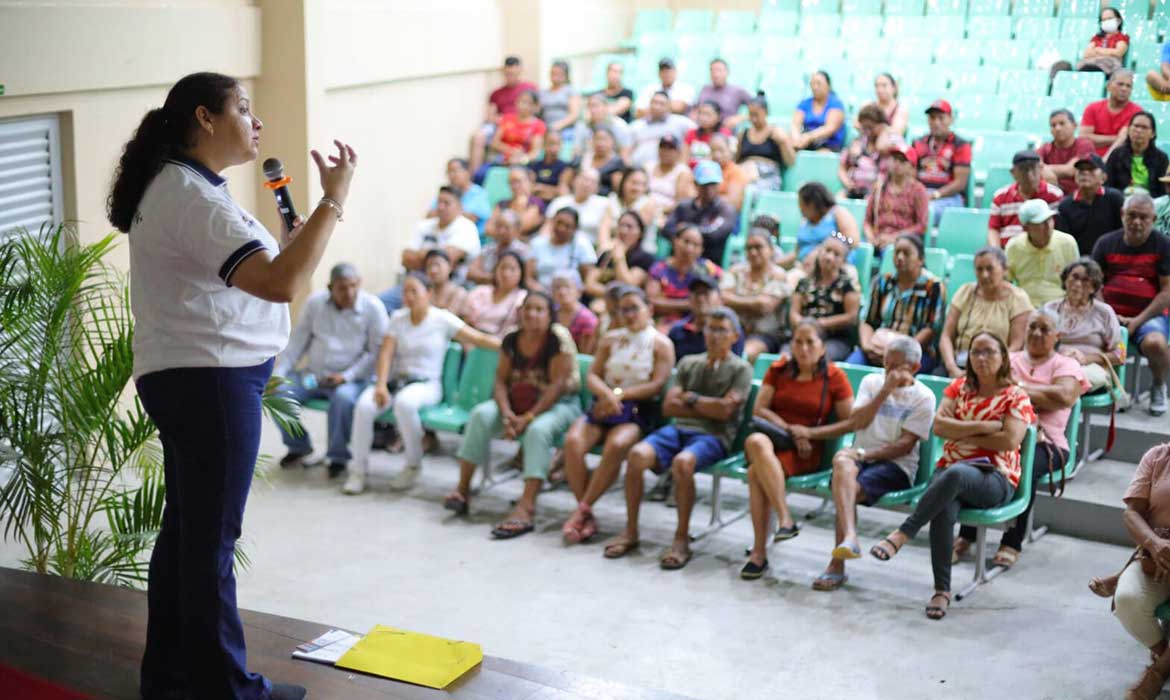 UGPE realiza palestras para estudantes sobre saneamento